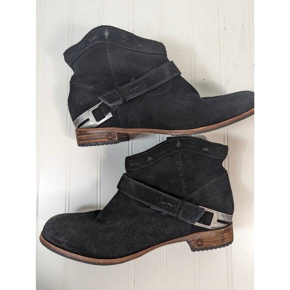 Ugg Australia Austin Suede Ankle Boot Black 8.5 - Picture 4 of 7
